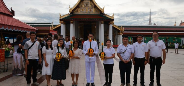 พิธีขออนุญาตและขอพรจากพระพุทธชินราช สมเด็จนางพญาซุ้มเรือนแก้ว